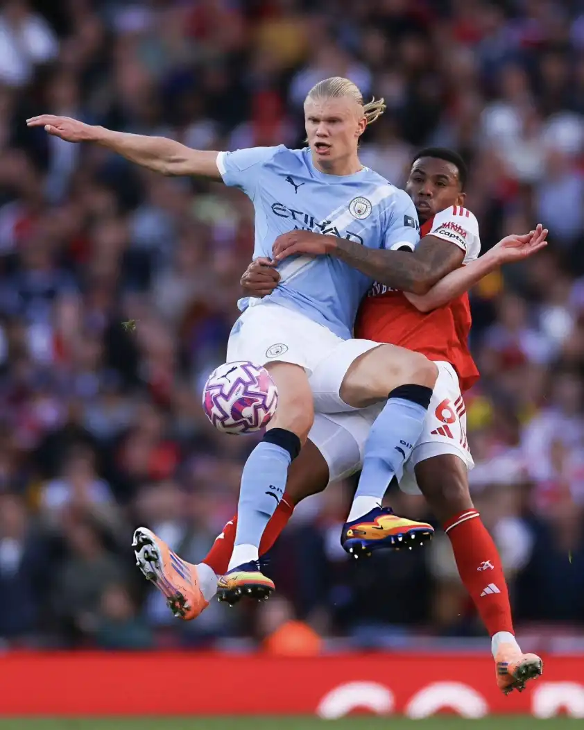 Gabriel và Arsenal đã sẵn sàng cho đại chiến với Man City. (Ảnh: Goal) Gabriel và Arsenal đã sẵn sàng cho đại chiến với Man City. (Ảnh: Goal)